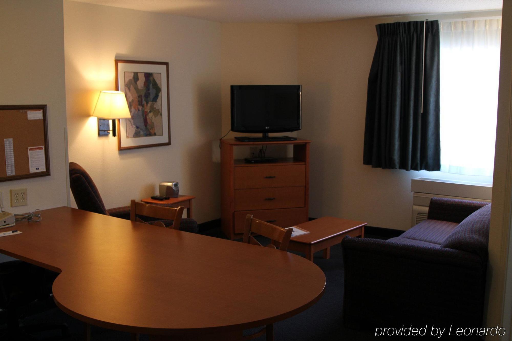 Candlewood Suites Sterling By Ihg Exterior photo